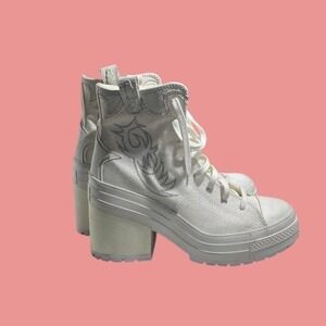 Converse Chuck 70 De Luxe Heel White Canvas Flame Embroidery Boots A10335C